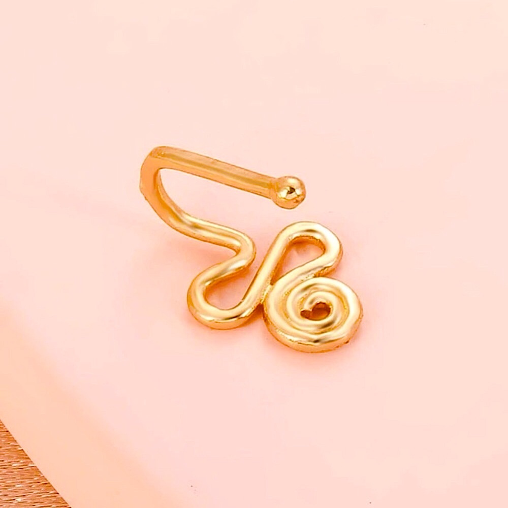 🔴𝟭𝟬/$𝟮𝟱🔴NEW Swirl Simple Fake Nose Ring - Picture 6 of 10